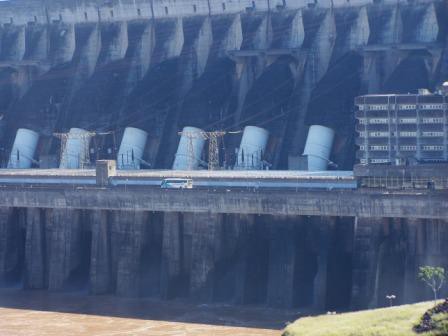 Centrale hydroélectrique de Itaipu, Foz do Iguaçu